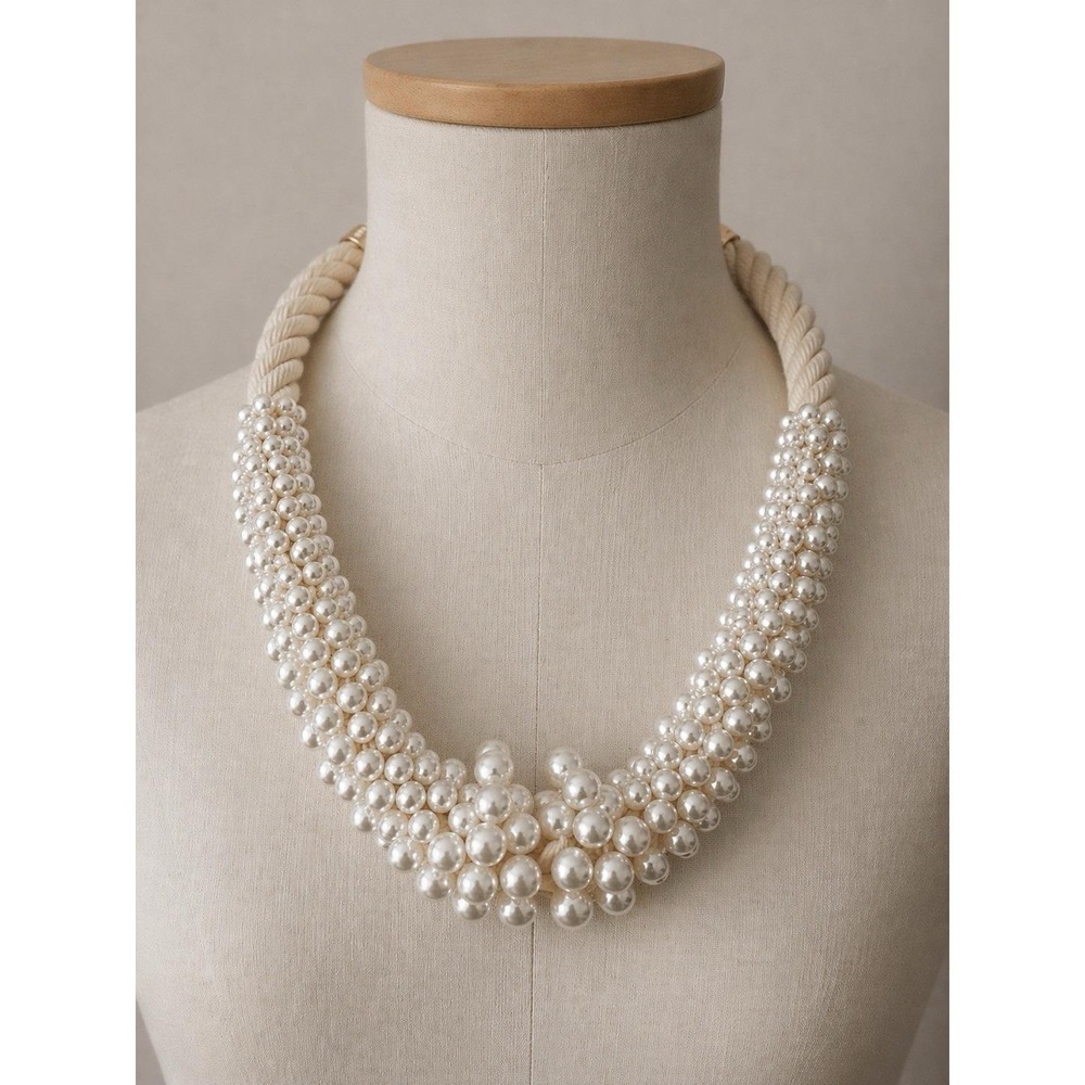 Faux Pearl Cluster Chunky Rope Necklace Gold Tone Bib Collar Fashion